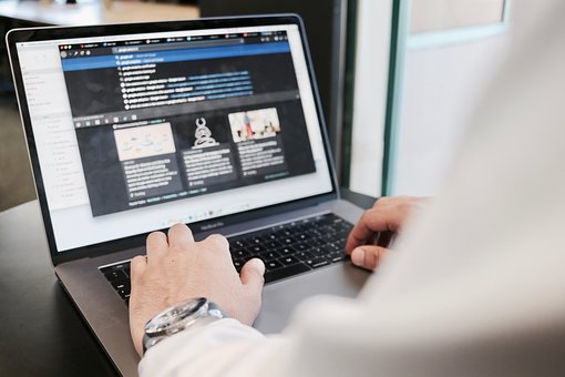 網(wǎng)站設(shè)計(jì)預(yù)測的未來-瑩晨建站-m.prodigallitmag.com